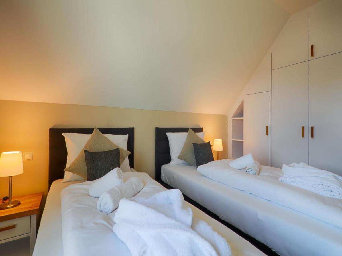 Reetland Am Meer - Luxus Reetdachvilla Mit 3 Schlafzimmern, Sauna Und Kamin F18 Dranske Exteriér fotografie